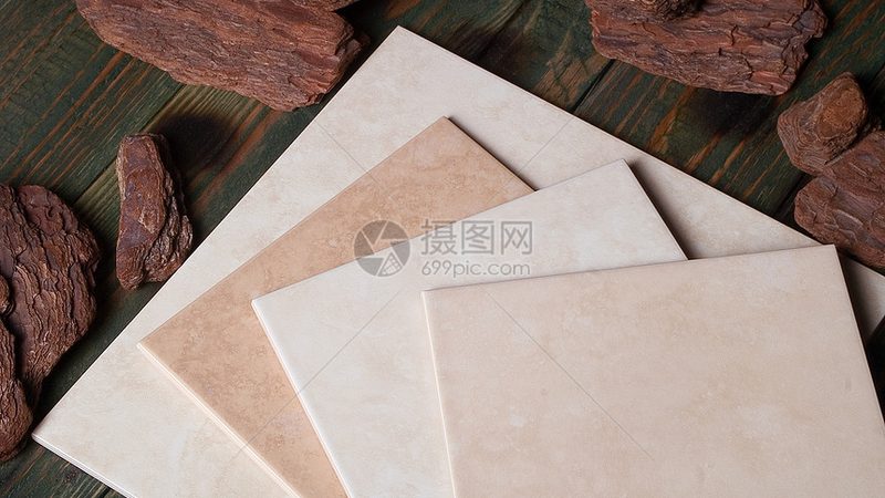小户型客厅背景墙设计：巧用空间，提升家居品味